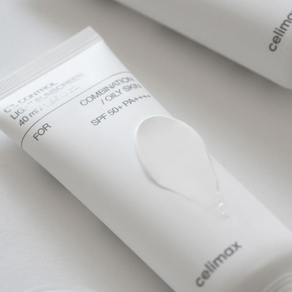 CELIMAX -  Oil Control Light Sunscreen