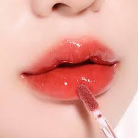 Black Rouge - Chewy Lip Glaze